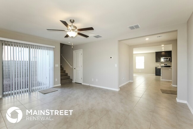 Foto del edificio - 3915 S 82nd Dr