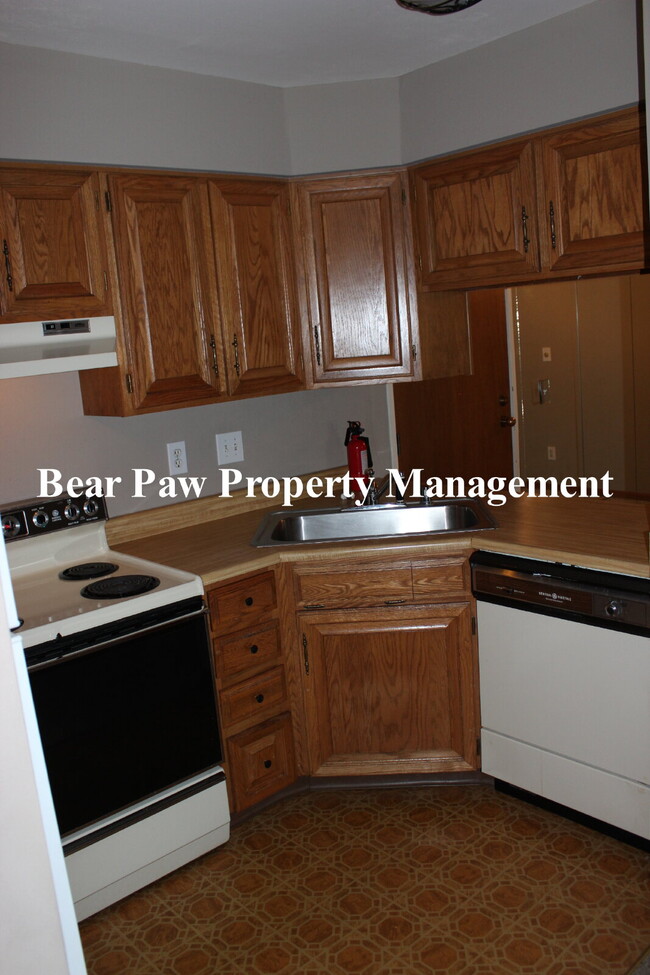 Photo - Condo in North Evergreen!