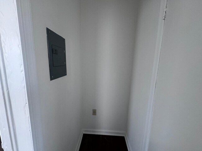 Foto del edificio - 54-58 Forest St