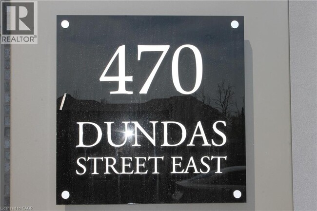 Building Photo - 470 Dundas St E