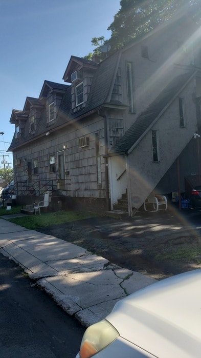 Primary Photo - 25 Germania St