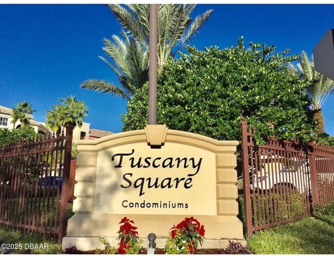 Building Photo - 424 Luna Bella Ln