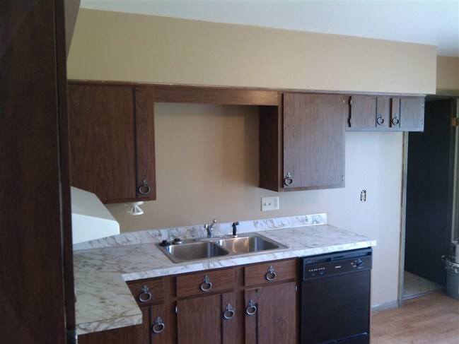 Foto del edificio - 4641 Gull Rd