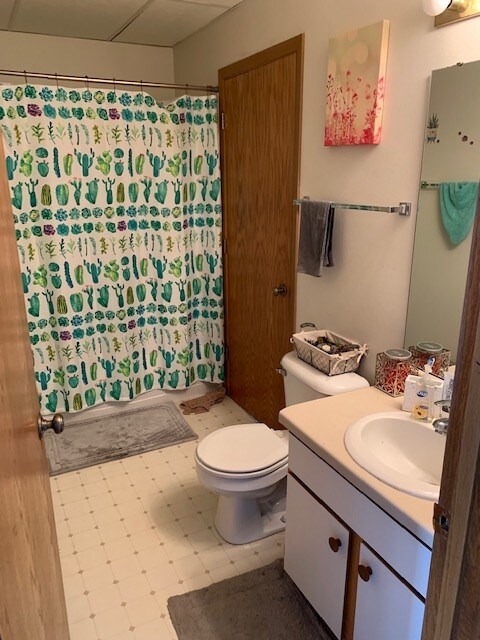 Building Photo - 614 Ohio St