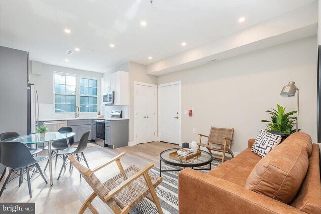 Foto del edificio - 3919 Ridge Ave