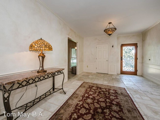 Building Photo - 7113 Pelican Island Dr