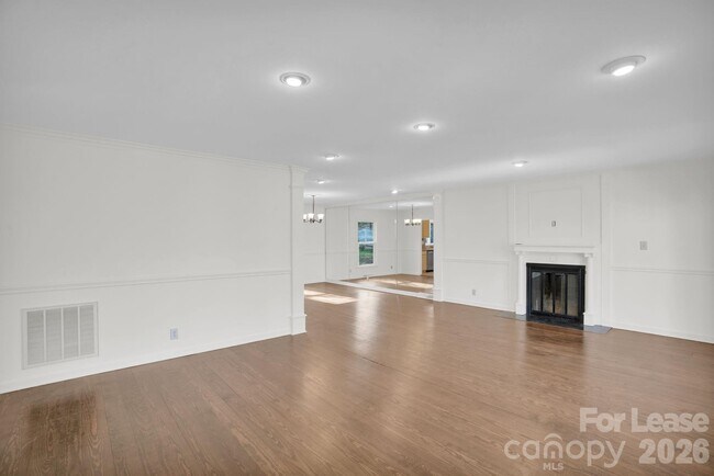 Foto del edificio - 408 Wilby Dr