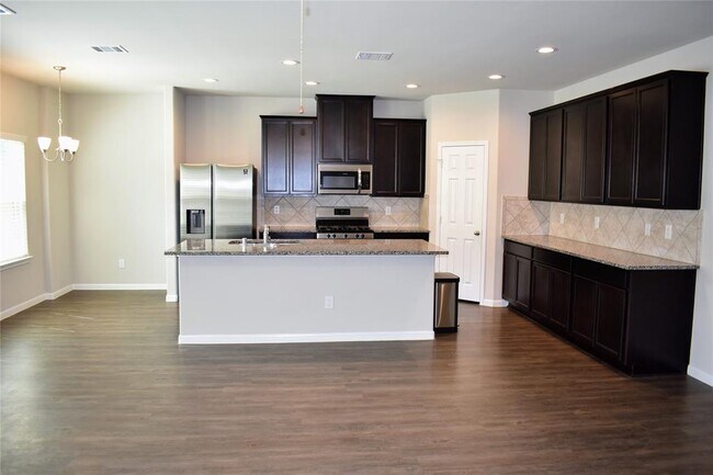 Foto del edificio - 3622 Vista Pointe Dr
