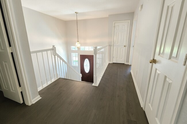 Building Photo - 816 2nd St