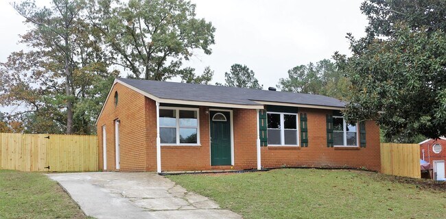 Foto del edificio - 1600 Mazor Dr