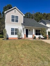 Building Photo - 242 Amir Cir