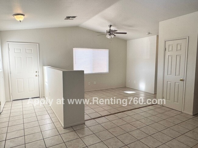 Building Photo - 7237 Murray Ln