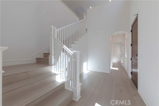 Building Photo - 113 Escala