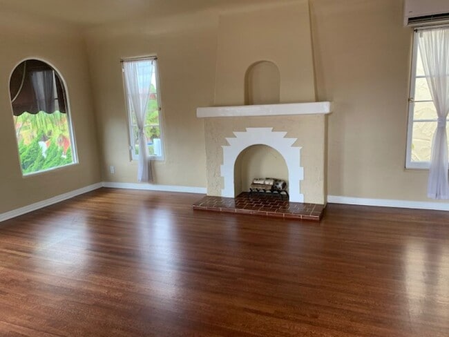 Building Photo - argonne130-32