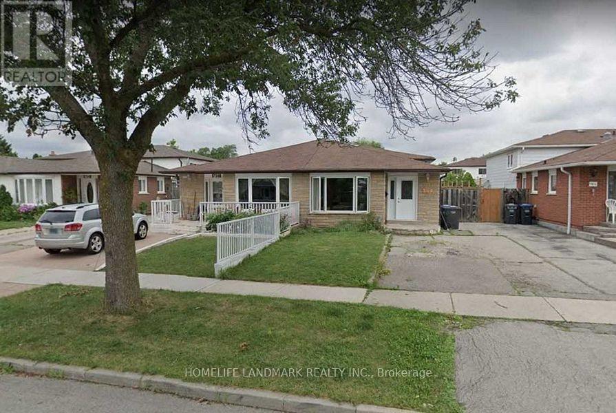 Primary Photo - 760 Consort Crescent