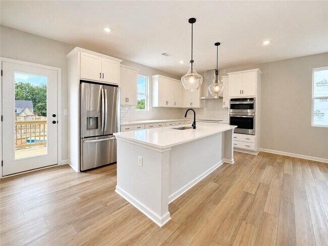 Foto del edificio - 3290 Willow Glade Trl