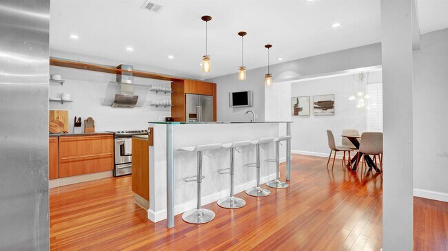 Foto del edificio - 1786 NE 21st St