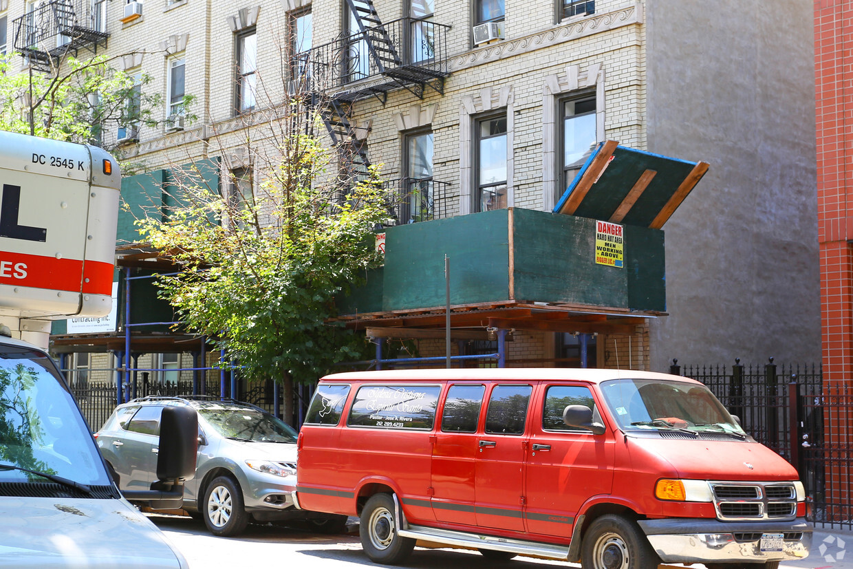 Building Photo - 112-114 E 103rd St