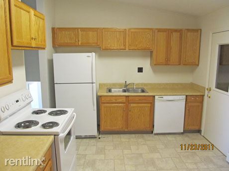 Building Photo - 1705 Redstock Ave
