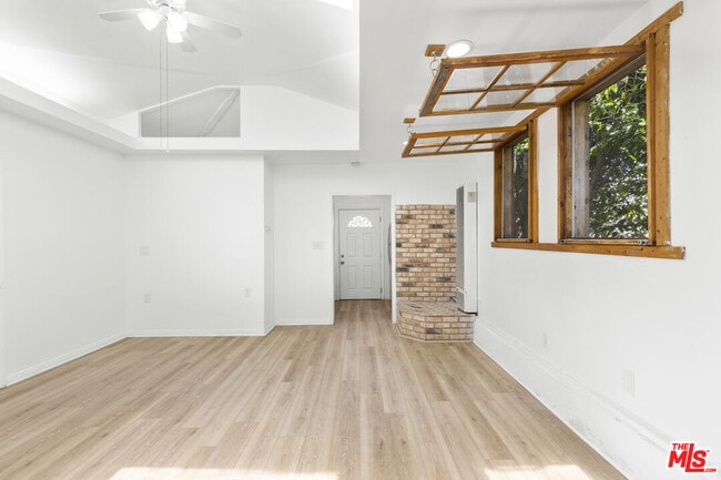 Building Photo - 11110 Charnock Rd