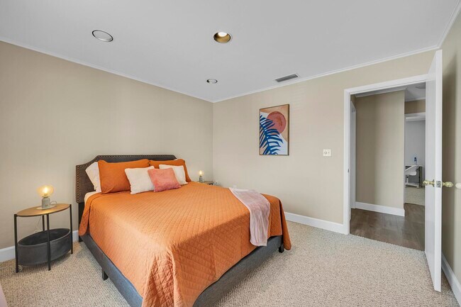 Building Photo - 405 Flagler Blvd