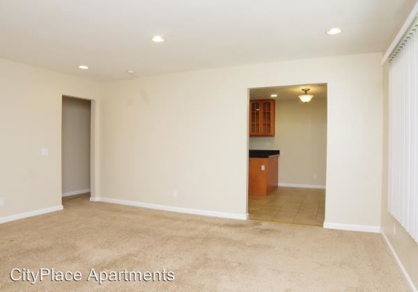 Building Photo - 1136 Virginia Ln