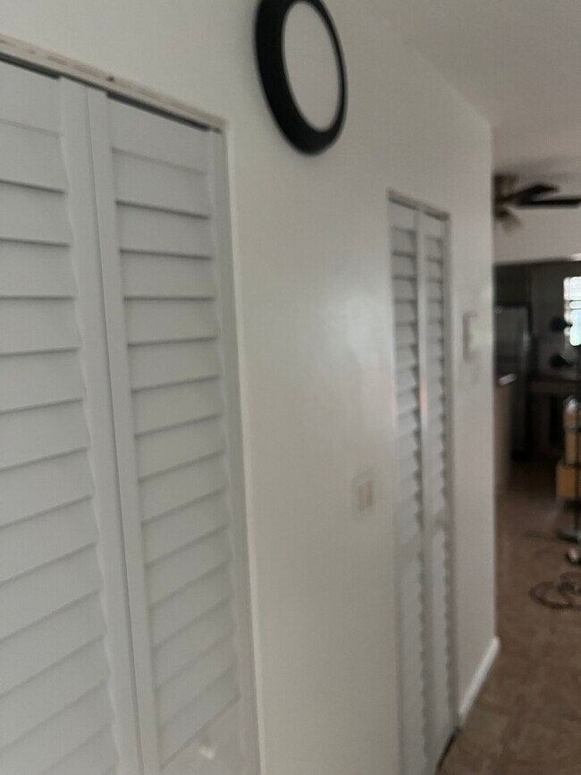 Foto del edificio - 2238 Monroe St