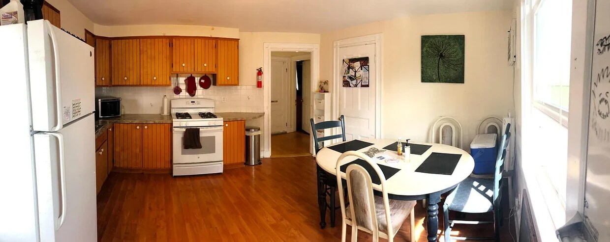 Primary Photo - 255 Lowell St