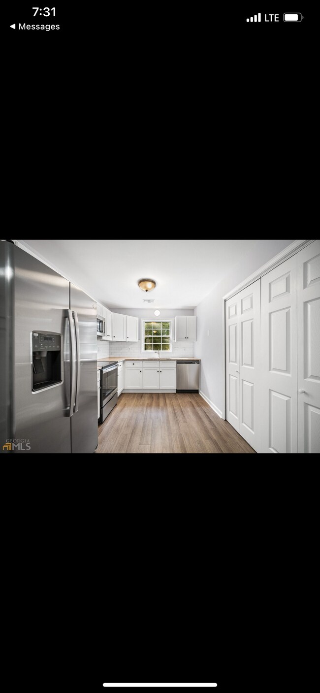 Foto del edificio - 558 Manning Rd SW