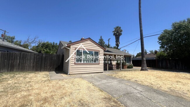 Foto del edificio - A Charming Colonial Village 3bd/1ba House ...