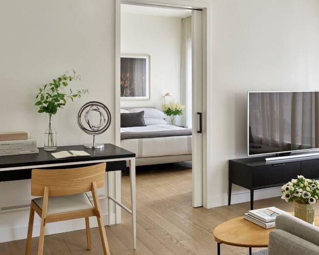 Building Photo - Persei at Pike and Rose