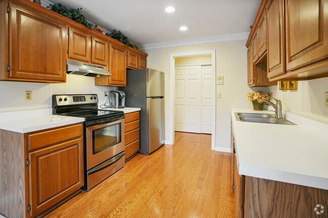 Interior Photo - West Chester Place
