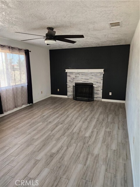 Foto del edificio - 12810 Algonquin Rd