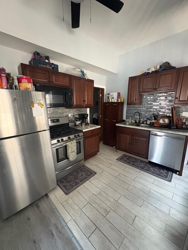 Foto del edificio - 1107 N Hermitage Ave
