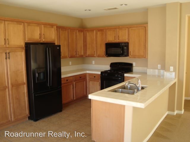 Building Photo - 3 br, 2 bath House - 74103 Manana