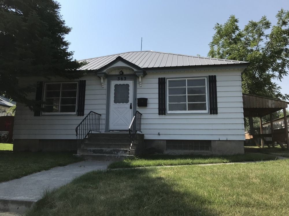 Primary Photo - 363 W 13th St