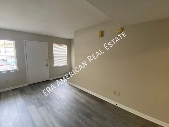 Foto del edificio - 144 Alabama Ave NW