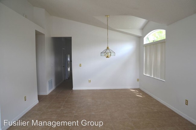Building Photo - 756 Magnolia Creek Cir