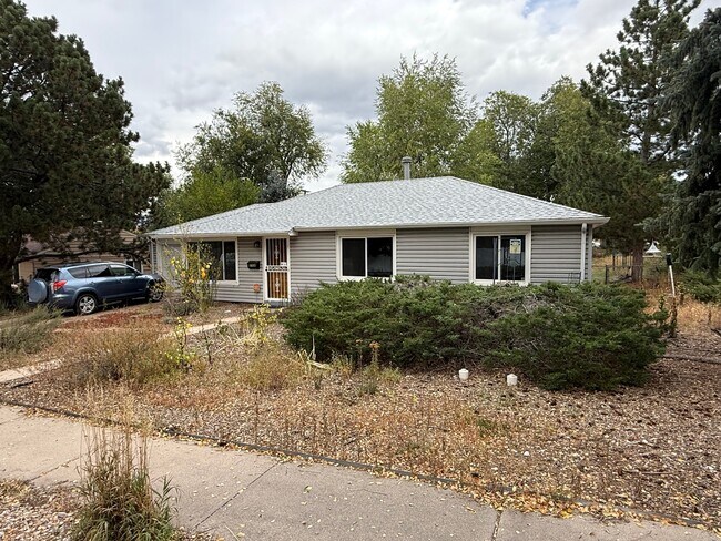 Front of house - 2168 Pheasant Pl