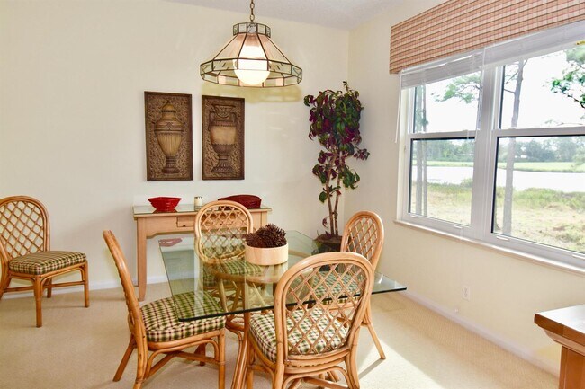 Foto del edificio - 13260 Harbour Ridge Blvd