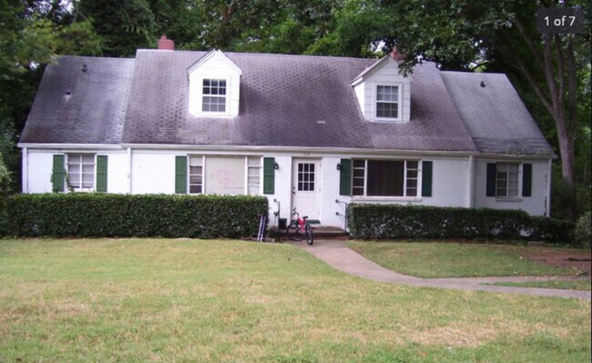 Classic Cameron Village Apartment Apartment for Rent in
