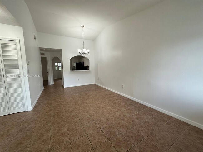 Foto del edificio - 1320 SE 31st Ct