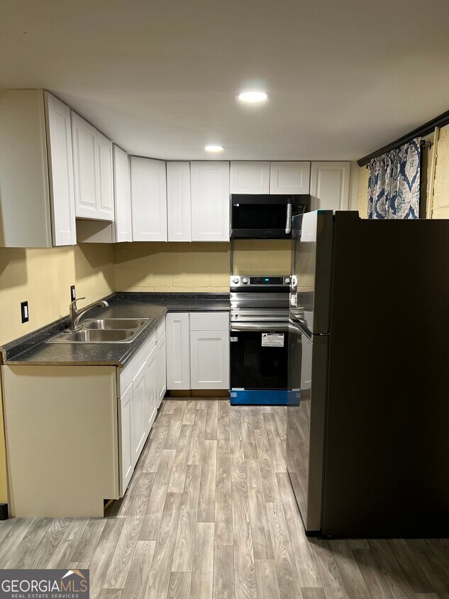 Foto principal - 3375 Antioch Rd
