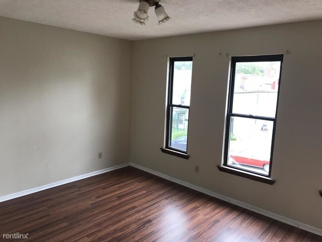 Foto del edificio - 2 br, 1 bath House - 116 Rochelle St