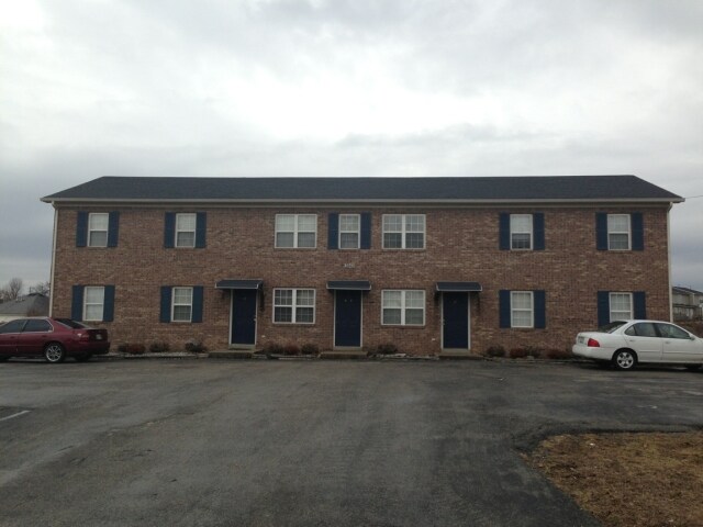 Foto principal - 2043 Stonehenge Ave