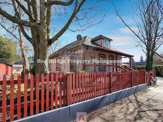 Foto del edificio - 5022 NE 23rd Ave