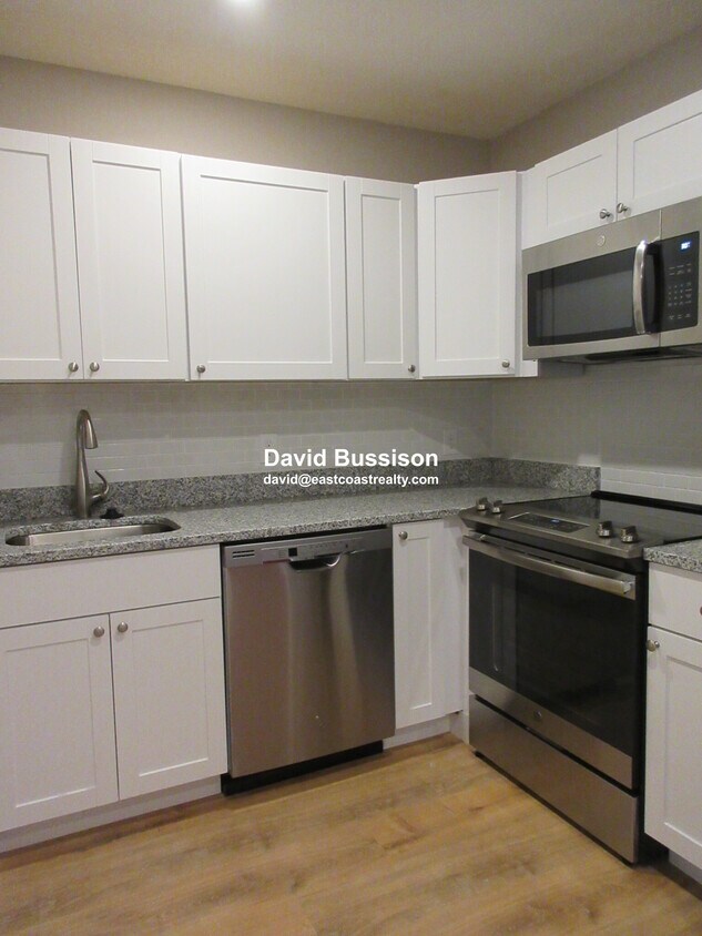 Primary Photo - 106 Tremont St
