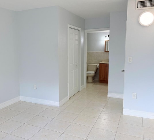 Building Photo - 7200 NW 179th St