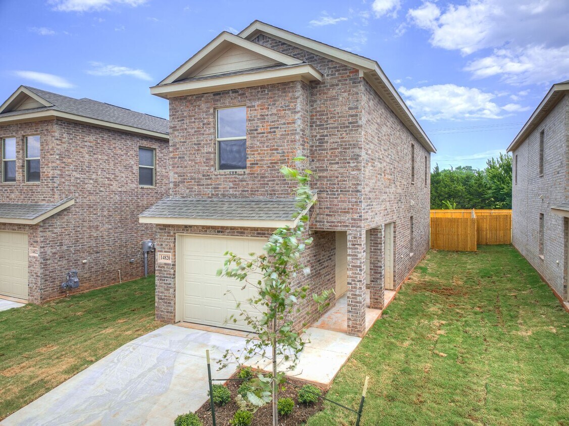 Foto principal - Brand New Home + Edmond Schools + Washer &...