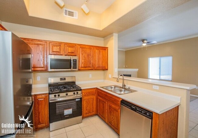Foto del edificio - Bright & Inviting 2Bdm 2Ba Condo in Whitney